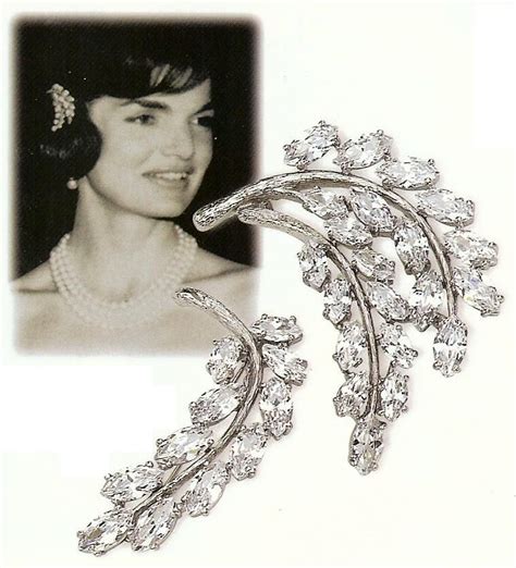 jacqueline kennedy diamond necklace